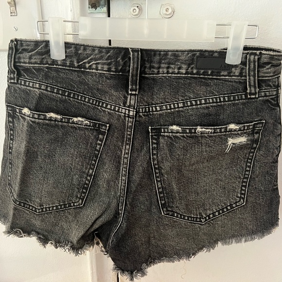 Abercrombie Jean shorts - Picture 3 of 3